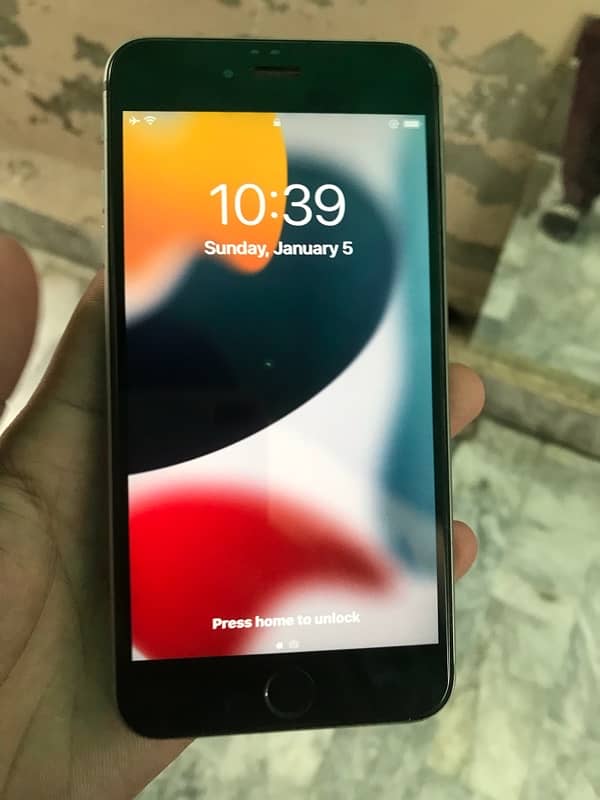 IPhone 6s plus 32 gb non pta  10by 10 exchange possible 3