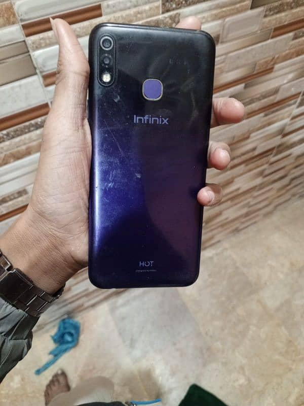 Infinix Hot 8 2