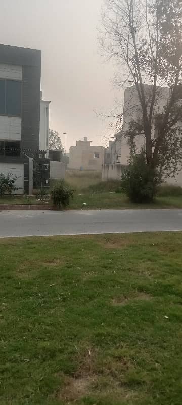 10 Marla Plot No 222 Plot Facing Park For Sale C Block In Citi Housing Sialkot 4