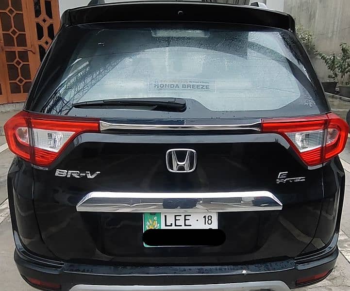 Honda BR-V 2018 total genuine 4