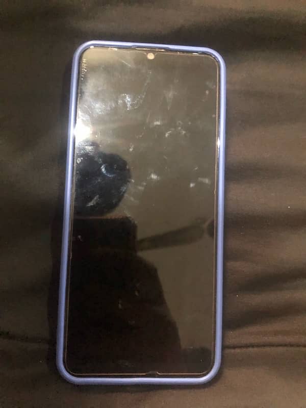 infinix hot 8 2/32 ha all ok ha no problem just buy and used 1