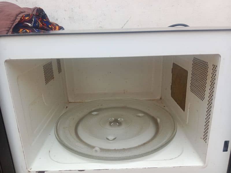 Microwave Oven Fresh Condition 0