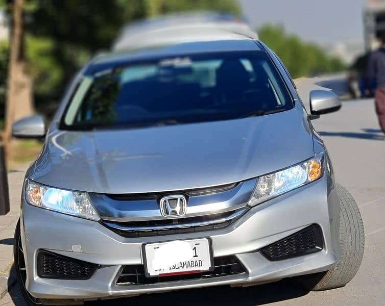 Honda Grace Hybrid 2014 1