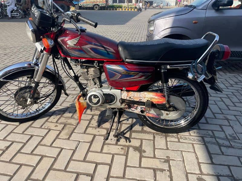 Honda 125 for sale 23 mdl reg 24 10