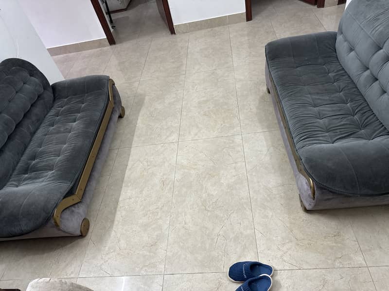 3 sofa set ( each two seater ) 2