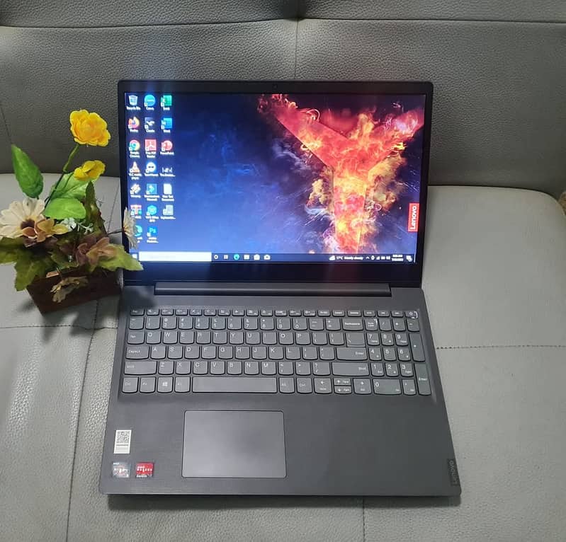 Lenovo IdeaPad Ryzen 5 = i7 10th gen with 2GB Dedicated Graphics card 2