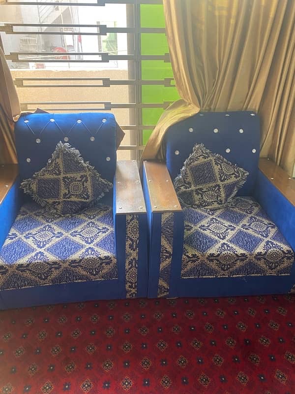 Sofa set and Table set 9