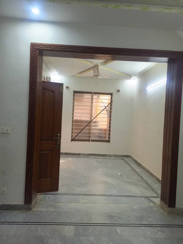 Ground portion house for rent. Near nust double road. 3