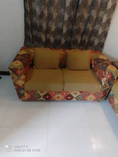 sofa set 5 seater urgent sale