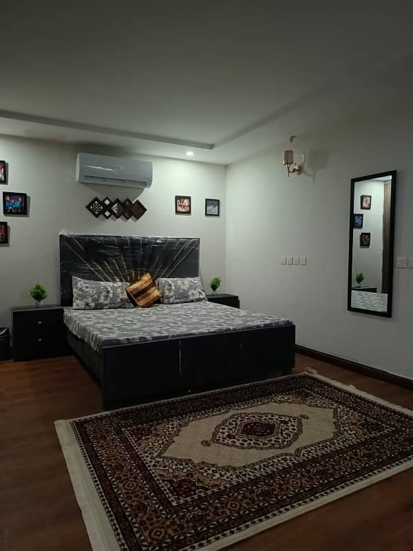 1 BHK furnished Luxurious apartment daily basis and weekly available 2