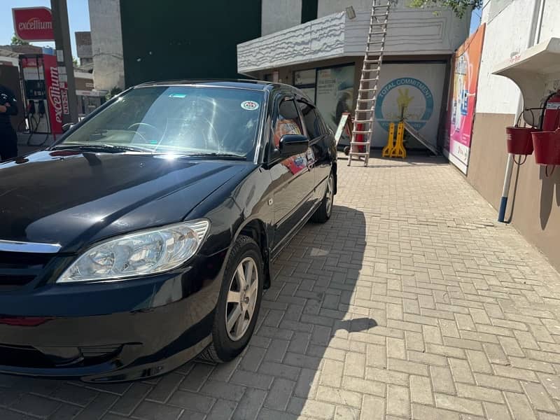 Honda Civic EXi 2005 4