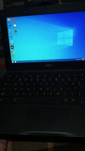 Dell Laptop windows 10, 5-8 hours battery backup, 4GB ram, box packed 1