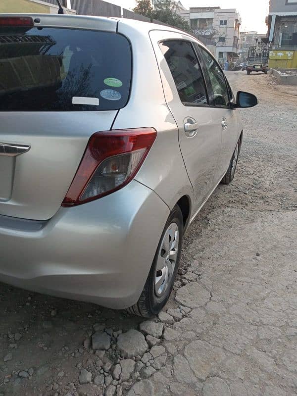 Toyota Vitz 2014 3