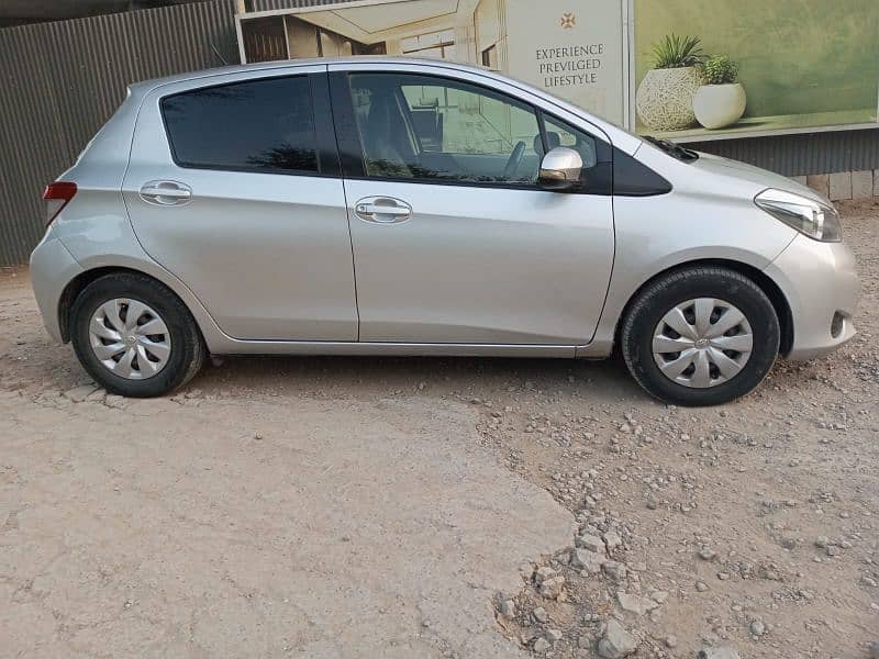 Toyota Vitz 2014 10