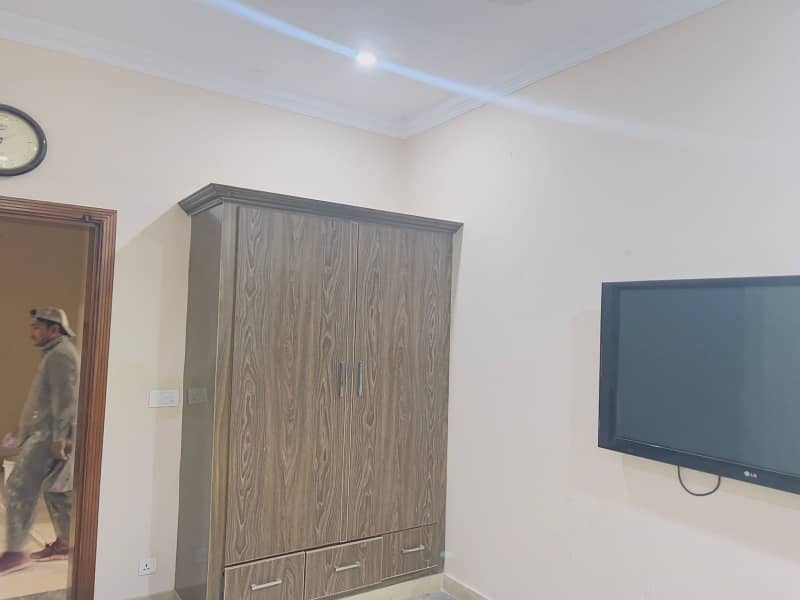 1 kanal prtion 3 bed for rent dha phase 2 islamabad 8