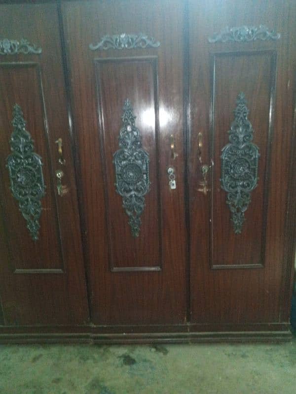 3 door wooden wardrobes like a new chiniot wali 3