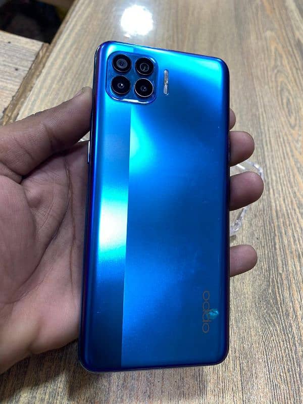 OppO F17 prO. . (8/128) 3