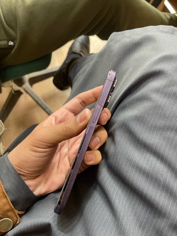 Iphone 14 Pro Max Deep purple 3