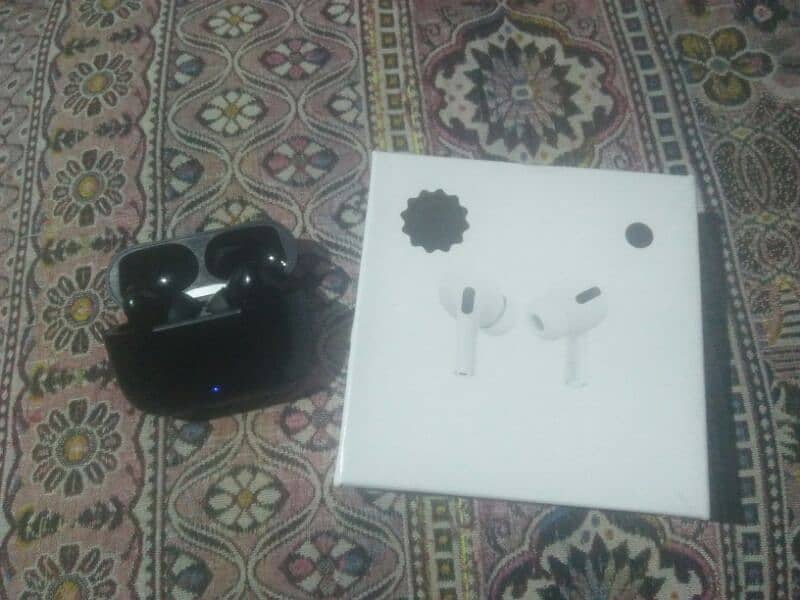 Airpods 0