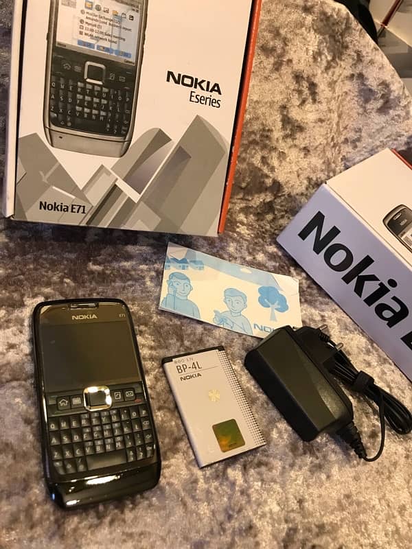 NOKIA E71 ORIGINAL 4