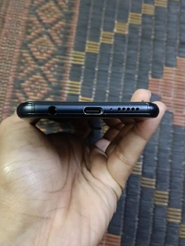 Huawei P20 lite 10/10 Scratch Less Condition 5