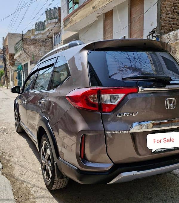 Honda BR-V 2021 full in new condition 2