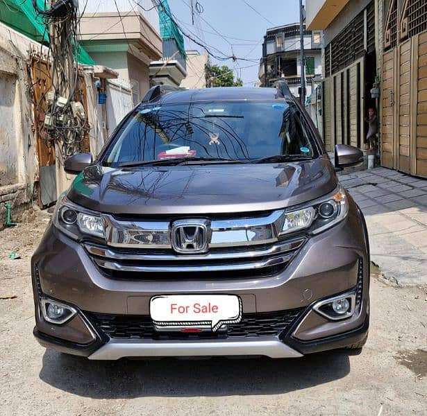 Honda BR-V 2021 full in new condition 4