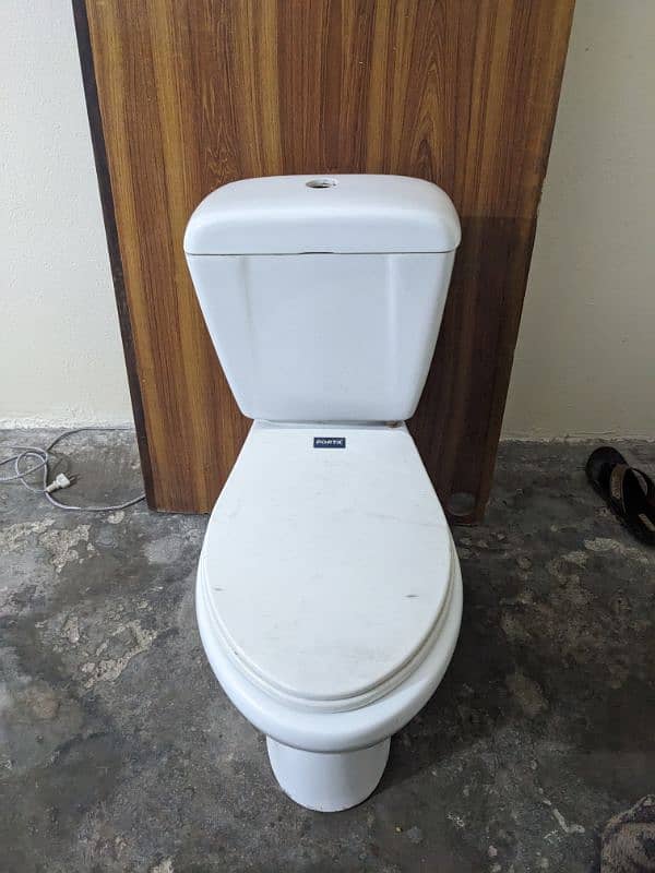 PORTA TOILET FOR SALE 2