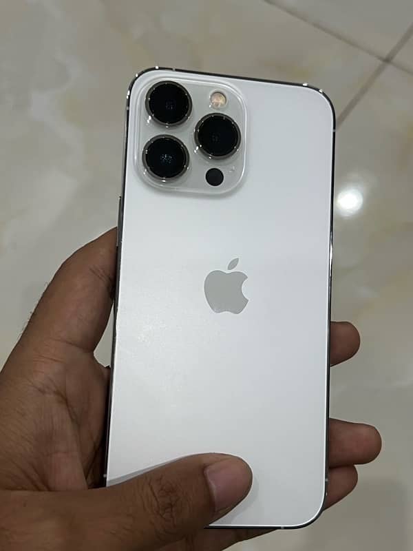 Iphone 14 Pro 256GB PTA Approved  99% Health 8