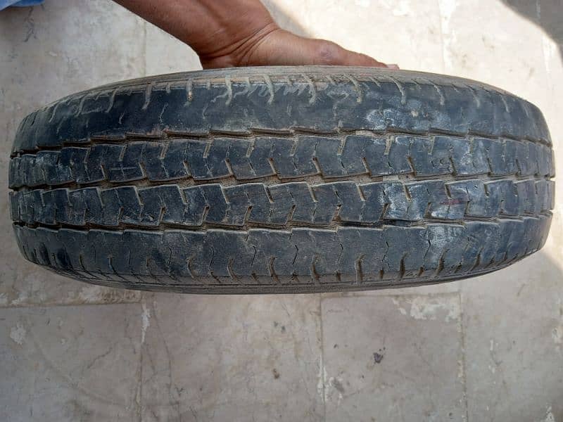 TUBELESS TYRE 145 R12 LT 2