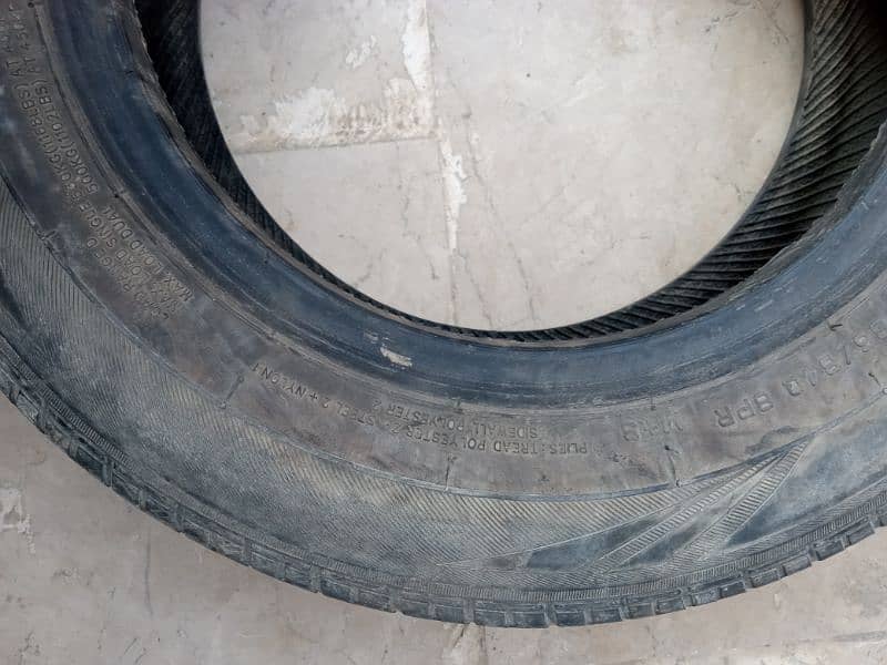 TUBELESS TYRE 145 R12 LT 4