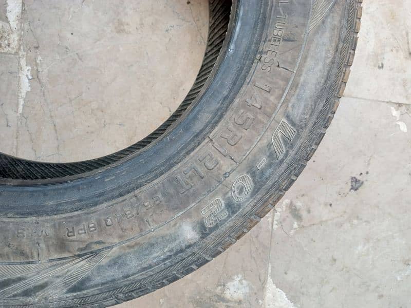 TUBELESS TYRE 145 R12 LT 5