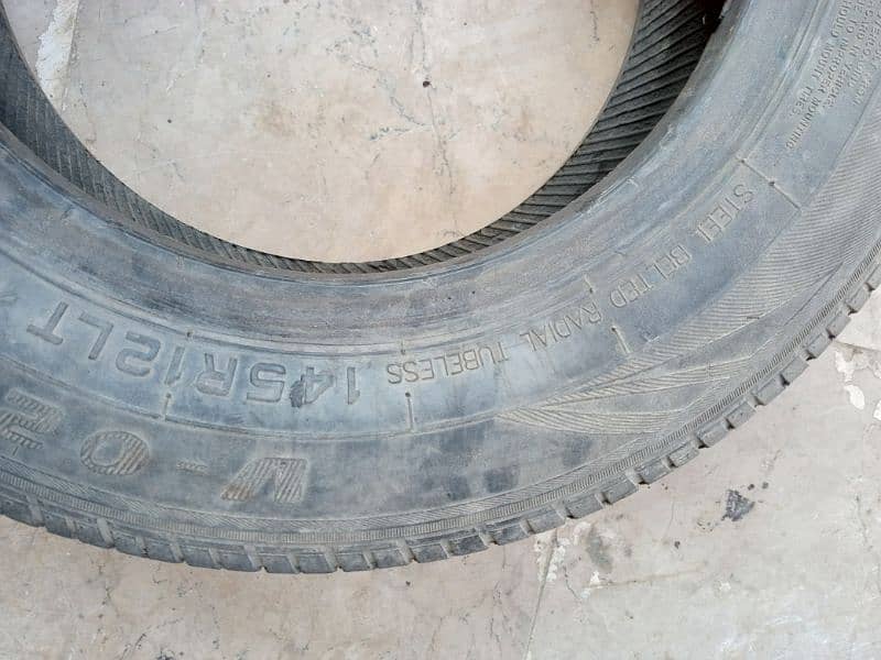 TUBELESS TYRE 145 R12 LT 10