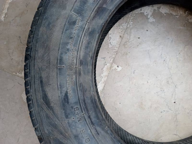 TUBELESS TYRE 145 R12 LT 11