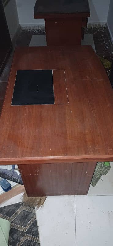 Office Table For Sale 7