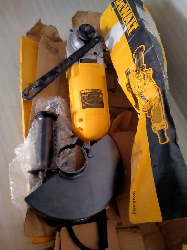 Angle grinder 9" original DeWalt model #DW 525 1