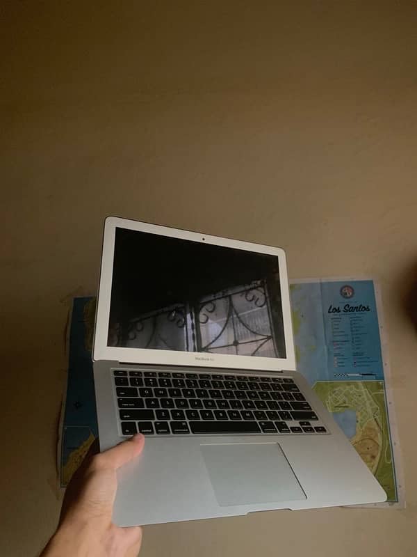 Macbook Air 2015 13” 3