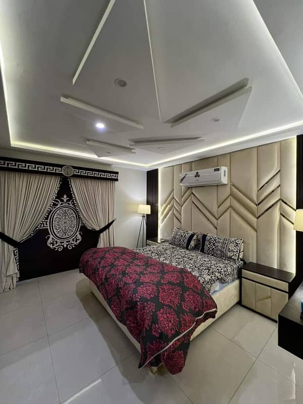 One bed brand new luxury apartment on daily basis & weekly basis bahria town lahore 2