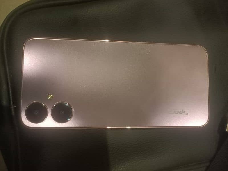 Spark neo 7 luxury Gold 1