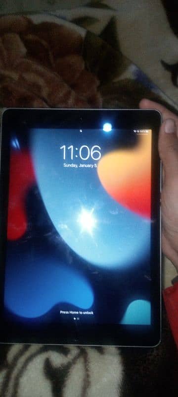 iPad air 2 16gb  condition 10/9 price 33000 1