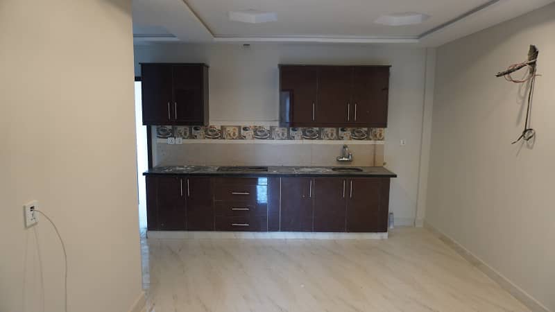 2 BEDROOM LIKE A BRNAD NEW APARTMENT FOR SALE IN BAHRIA TOWN LAHORE 13