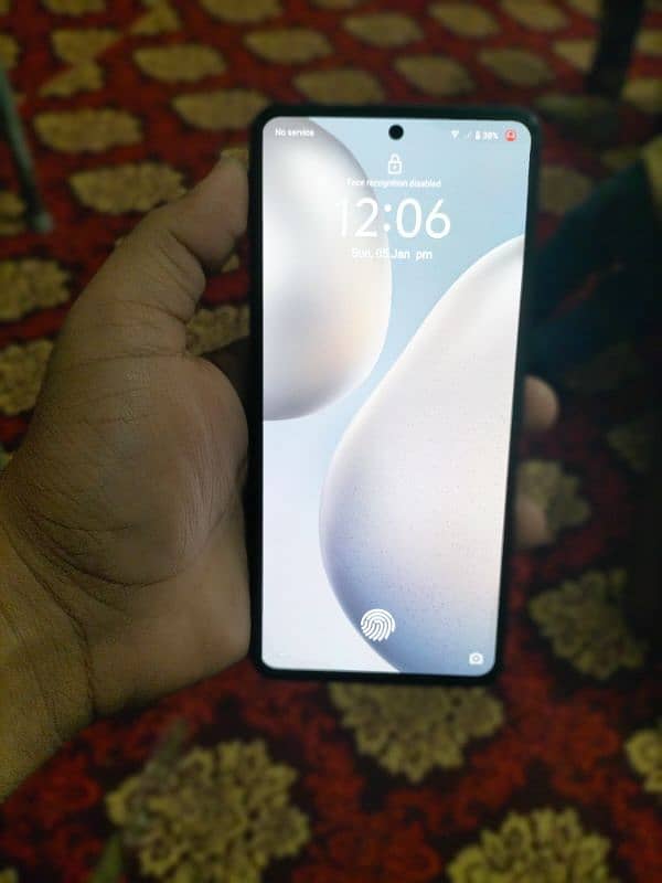 Vivo v 27e 8/256 2