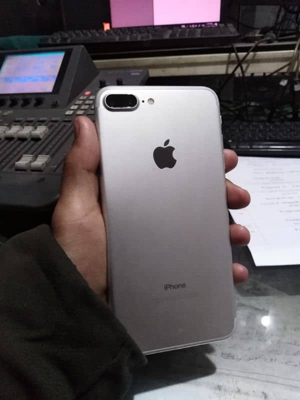 iPhone 7 plus non PTA All ok 1