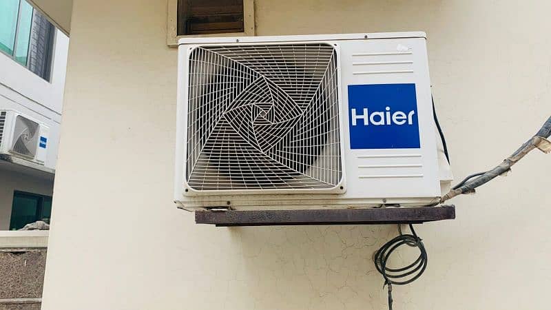 Haier 1 Ton AC 2