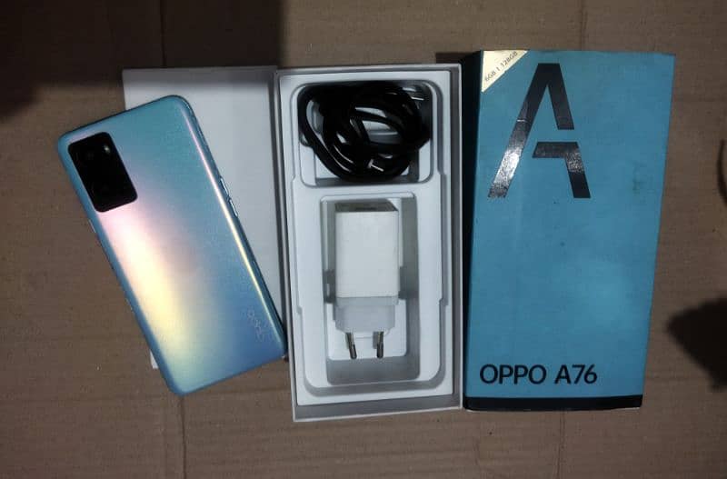 oppo A76 6/128 with Box charger 1