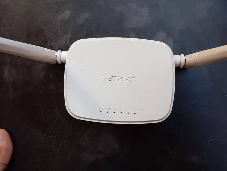 Router Tenda 3