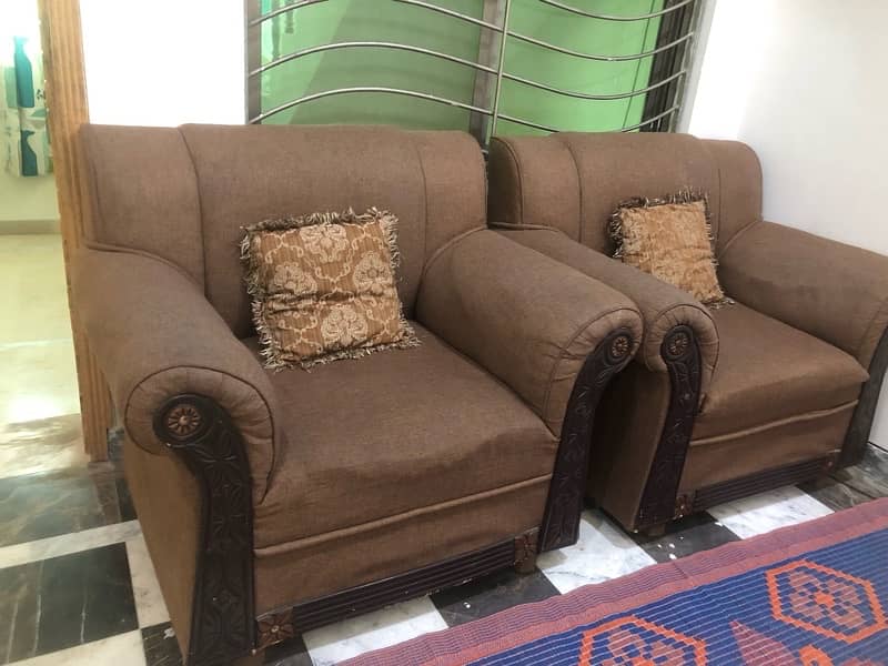 high quality sofa set-condition 9/10 8