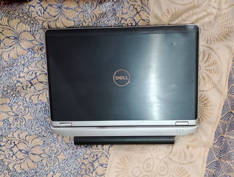 Dell latitude E6230, corei5, 3rd genration 1