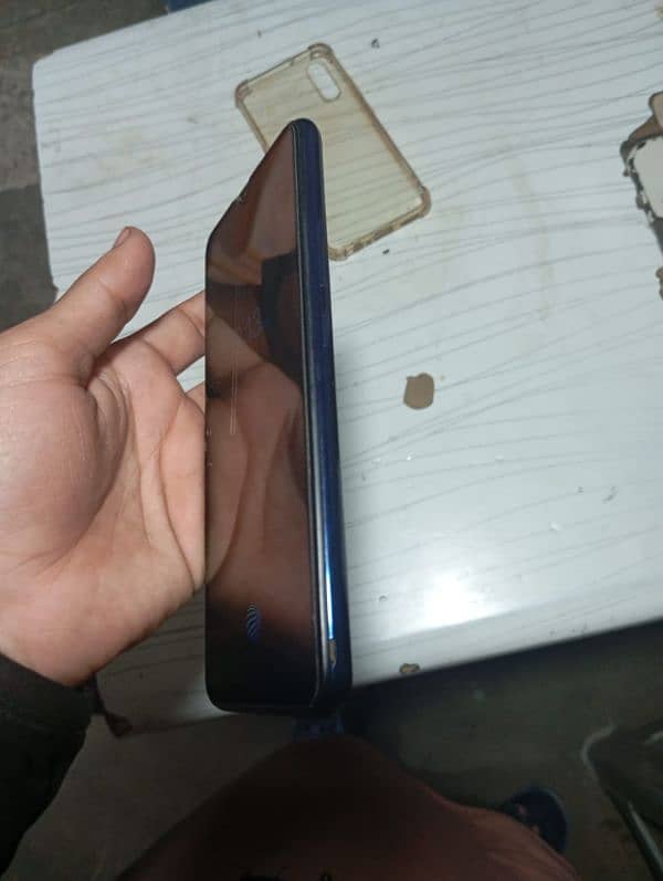 vivo S1 4