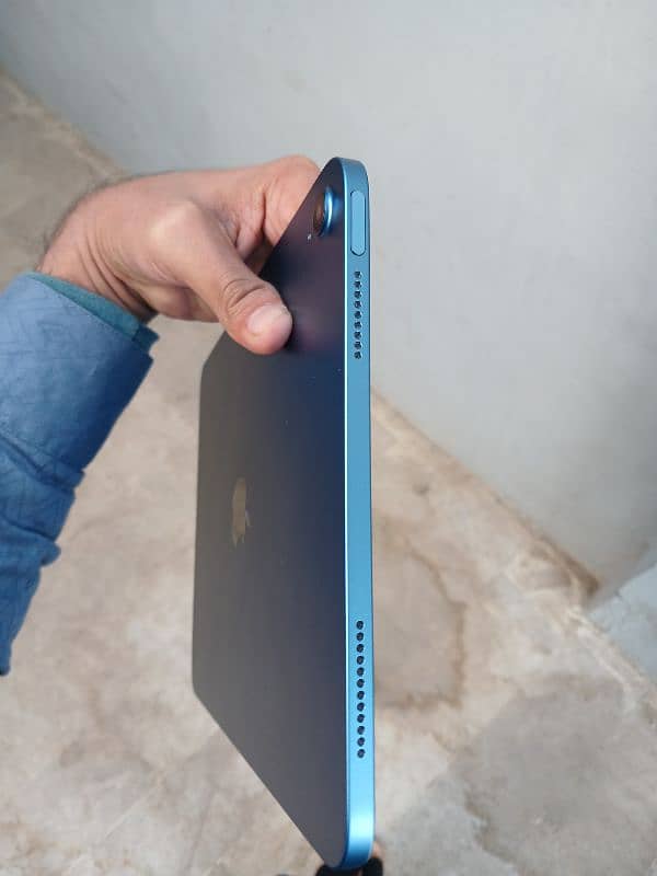 iPad 10th generation 64gb 4